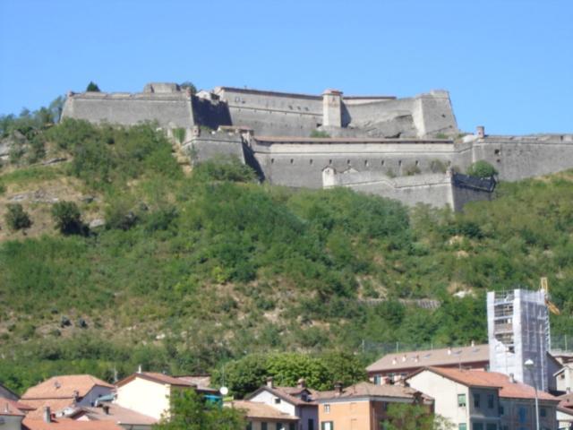 Casa Vacanza Pegrini Nel Centro Storico Di Gavi Exterior photo