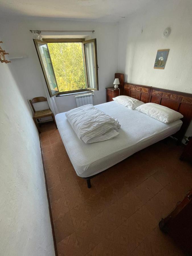 Casa Vacanza Pegrini Nel Centro Storico Di Gavi Exterior photo