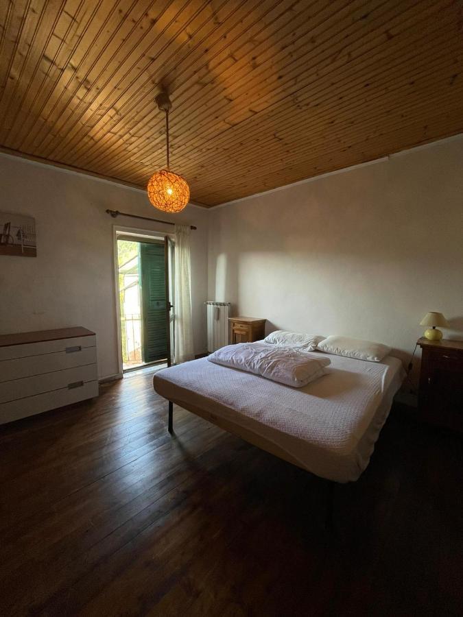 Casa Vacanza Pegrini Nel Centro Storico Di Gavi Exterior photo